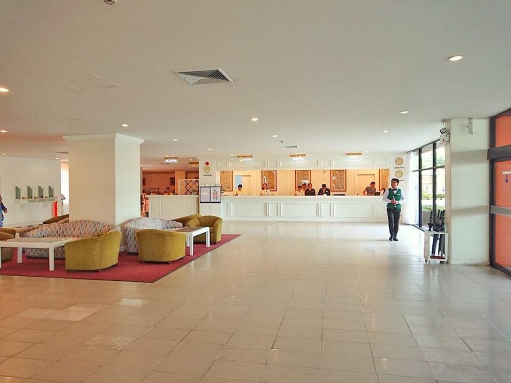Ambassador City Jomtien Garden Wing Sattahip Ngoại thất bức ảnh