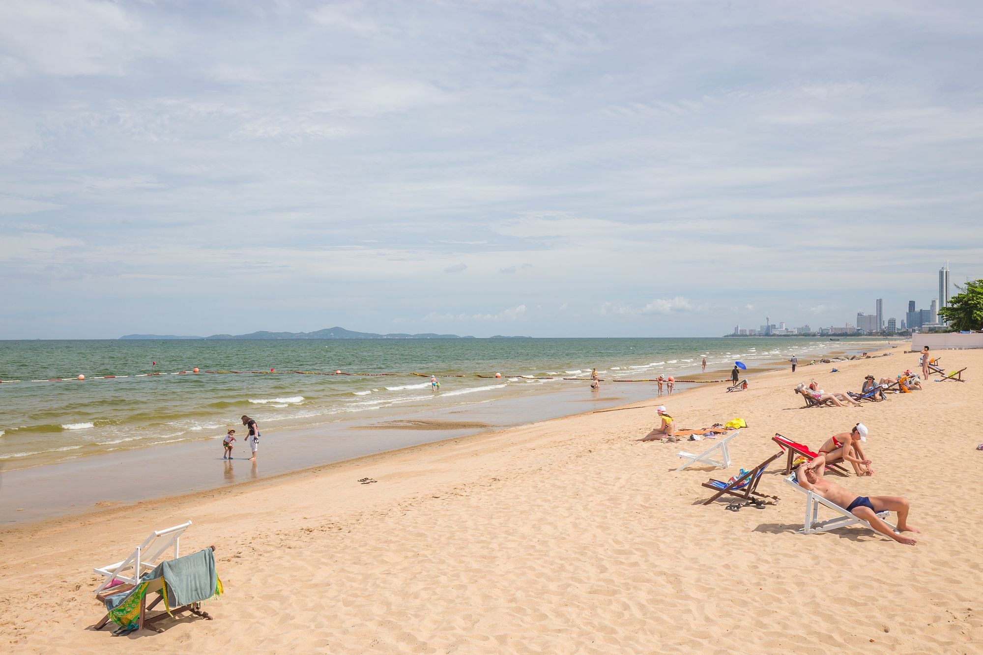 Ambassador City Jomtien Garden Wing Sattahip Ngoại thất bức ảnh